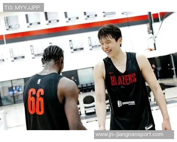 开拓者揭幕战对阵森林狼大名单公布杨瀚森在列四位中锋齐聚一堂