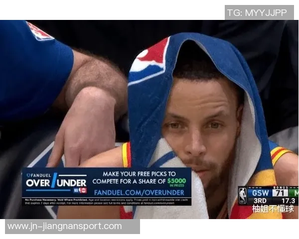 大洛专注卡位技巧努力为队友创造更好抢板机会